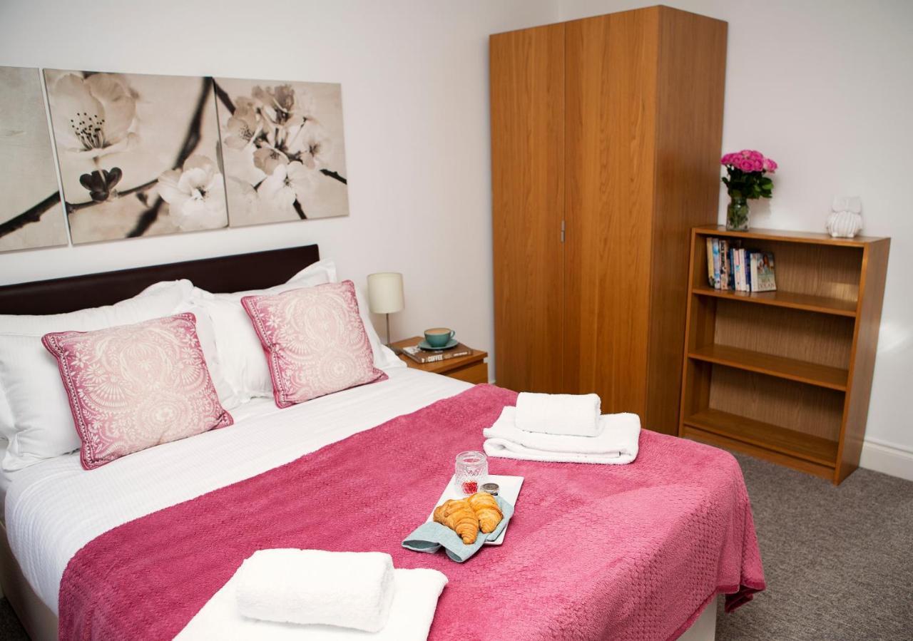 Apt 2, Trafalgar Square 2Nd Floor By Indigo Flats Лондон Екстер'єр фото