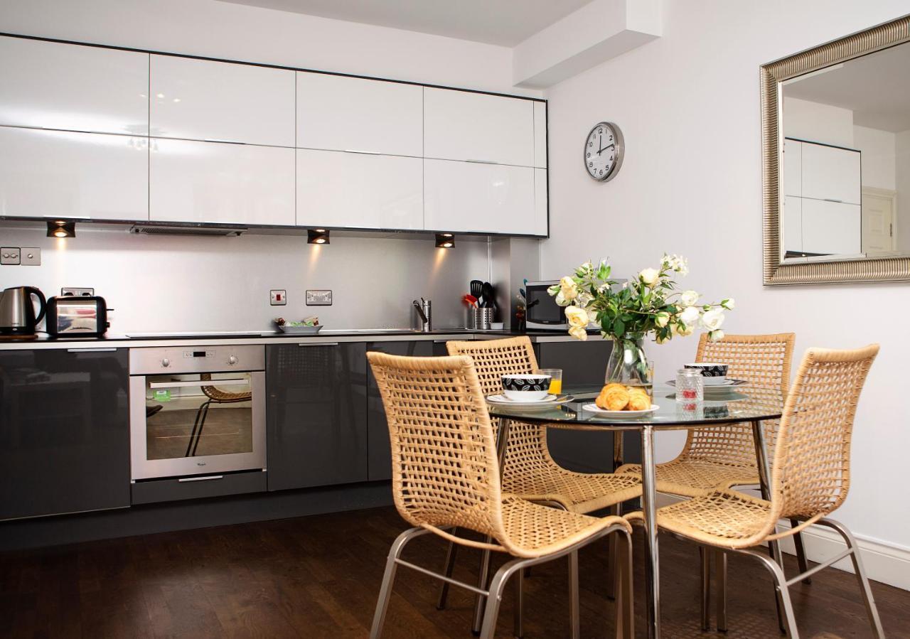 Apt 2, Trafalgar Square 2Nd Floor By Indigo Flats Лондон Екстер'єр фото