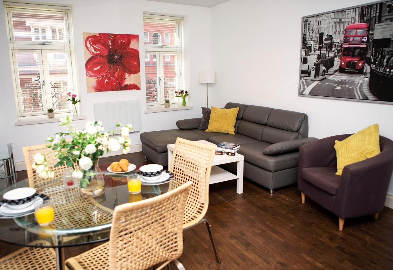 Apt 2, Trafalgar Square 2Nd Floor By Indigo Flats Лондон Екстер'єр фото